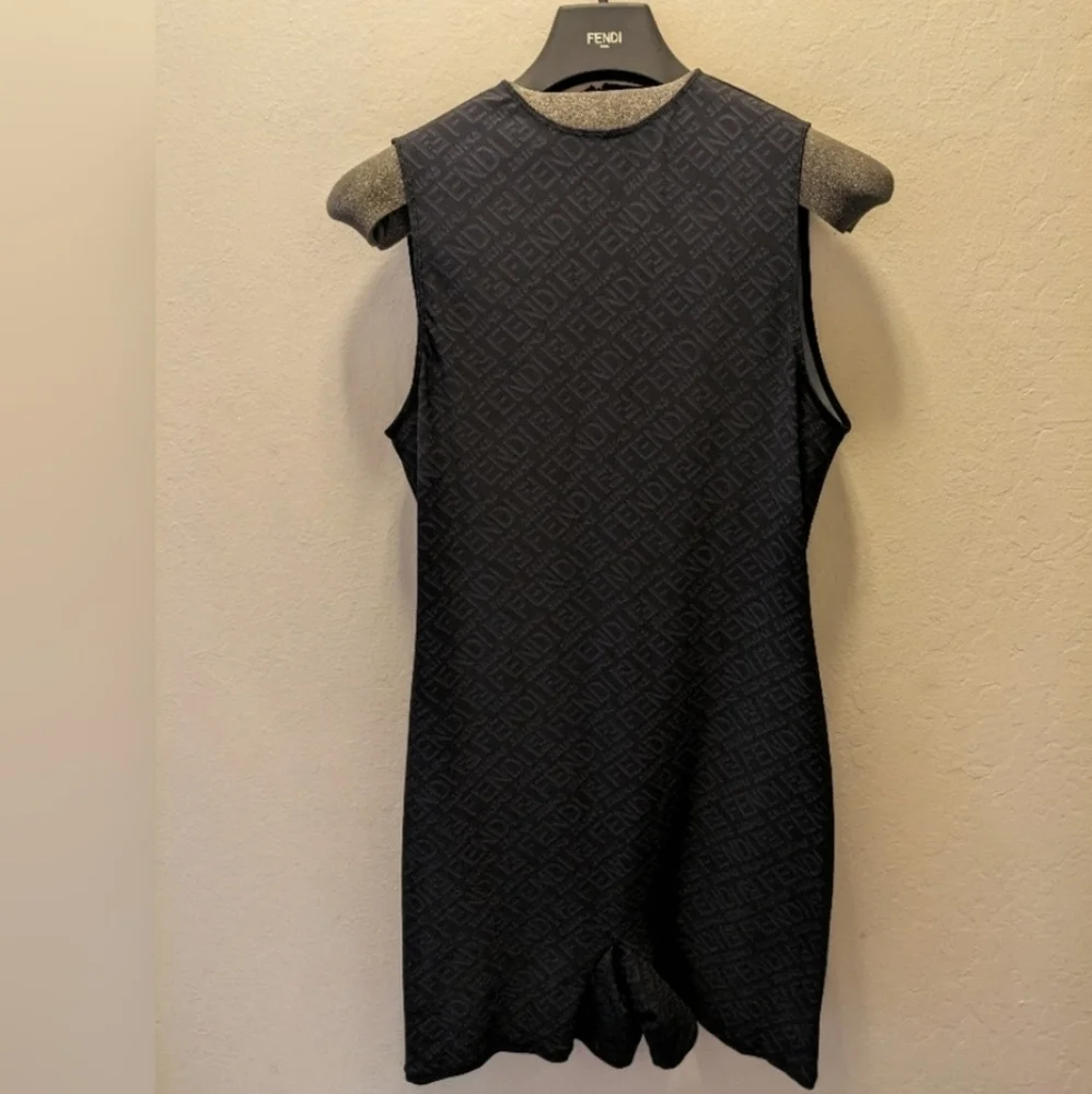 ❤️🔥Fendi Women's Dark Gray Sleeveless Romper - Picture 5 of 6